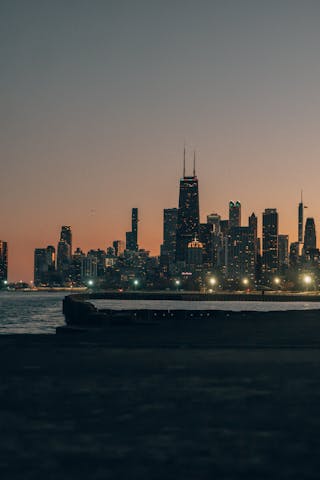 Find sugar daddies and sugar babies in Chicago